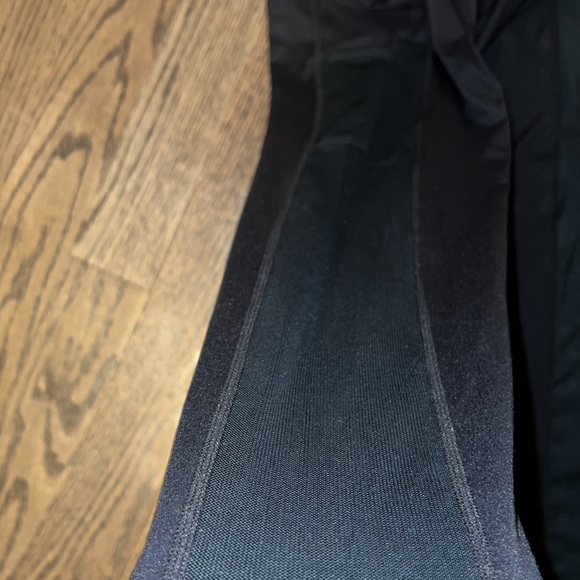 NWT - Crane ladies crop Capri length running tights workout leggings size small - Picture 8 of 8